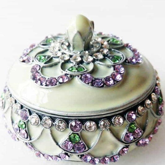 Ring Holder - RING HOLDER "Antique Silver" Cream, Lavender & Green, Ring Holder - Jamagrasha Custom Item